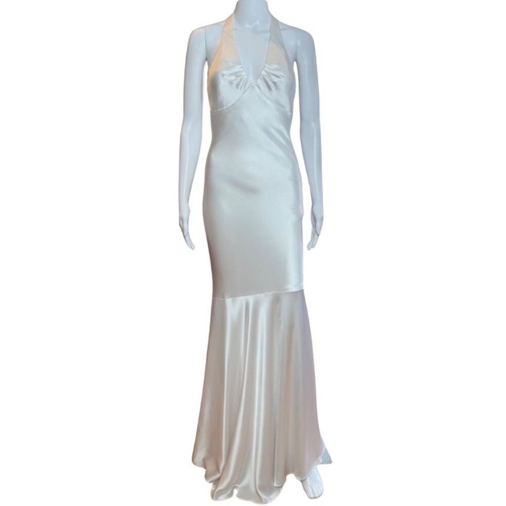 Issue New York Satin V-Neck Gown White Size 2 NWT